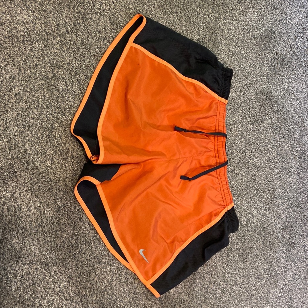 Nike dri-fit woman athletic shorts